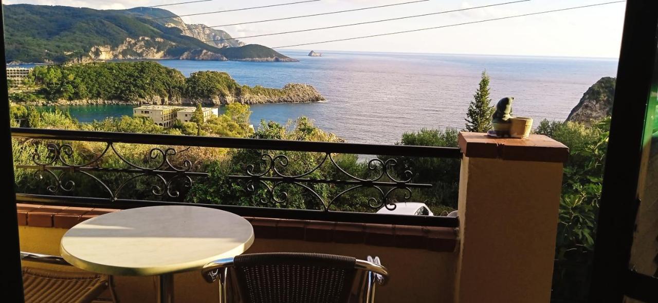 Vassilis Apartments パレオカストリッツア エクステリア 写真