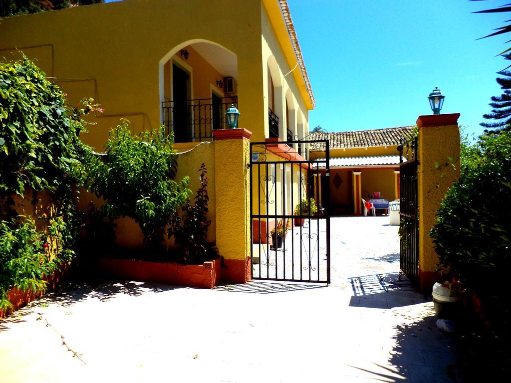 Vassilis Apartments パレオカストリッツア エクステリア 写真