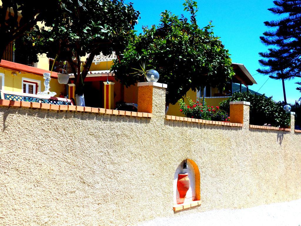 Vassilis Apartments パレオカストリッツア エクステリア 写真